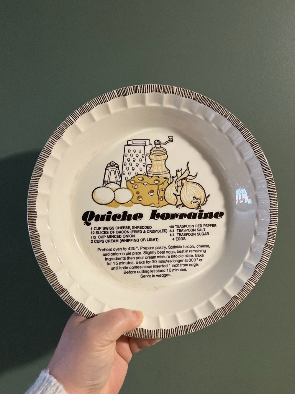Jeannette Stoneware Quiche Pie Recipe Plate Vintage Ceramic by Royal China
